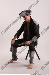 02 2019 01 JACK PIRATE SITTING POSE WITH GUN